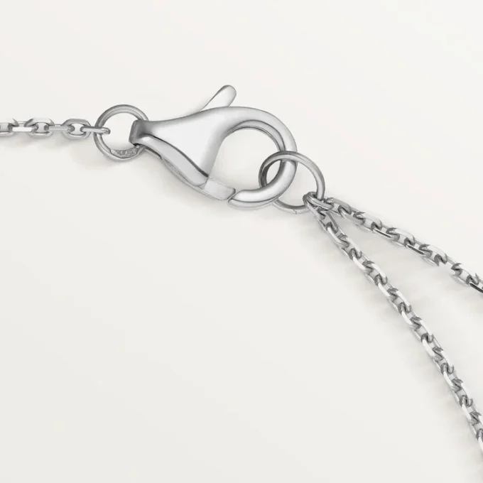 Armbånd med symboler – hvidguld, diamanter – Cartier Armbånd med symboler – hvidguld, diamanter – Cartier