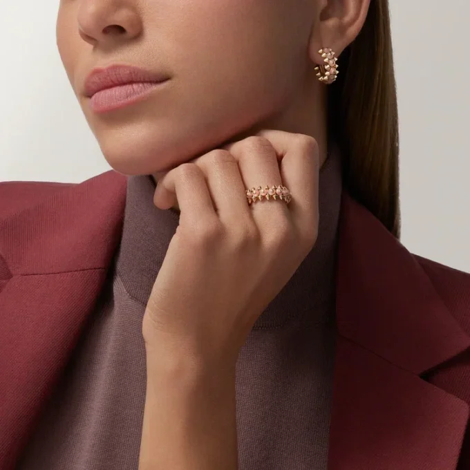 Clash De Cartier øreringe, lyserød chalcedon Clash De Cartier øreringe, lyserød chalcedon