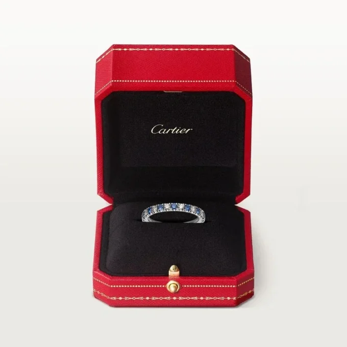 Etincelle De Cartier vielsesring – platin, safirer, diamanter – Cartier