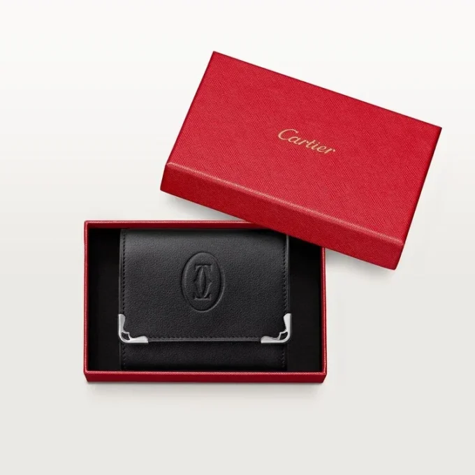 Firkantet pung, Must De Cartier – sort kalveskind, rustfrit stålfinish – Cartier Firkantet pung, Must De Cartier – sort kalveskind, rustfrit stålfinish – Cartier