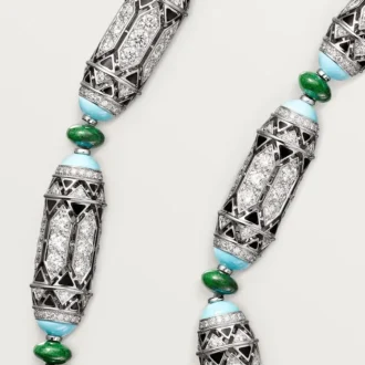 High Jewelry halskæde – hvidguld, chalcedon, skarn, turkis, sort lak, diamanter – Cartier High Jewelry halskæde – hvidguld, chalcedon, skarn, turkis, sort lak, diamanter – Cartier