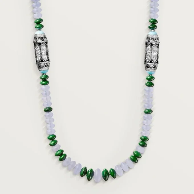 High Jewelry halskæde – hvidguld, chalcedon, skarn, turkis, sort lak, diamanter – Cartier High Jewelry halskæde – hvidguld, chalcedon, skarn, turkis, sort lak, diamanter – Cartier