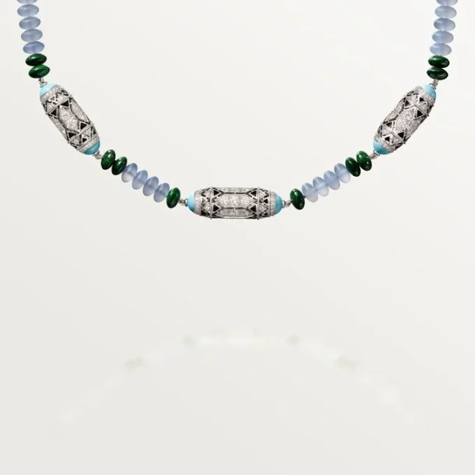 High Jewelry halskæde – hvidguld, chalcedon, skarn, turkis, sort lak, diamanter – Cartier High Jewelry halskæde – hvidguld, chalcedon, skarn, turkis, sort lak, diamanter – Cartier