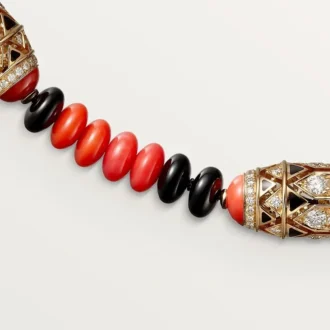 High Jewelry halskæde – Rosaguld, koral, onyx, sort lak, diamanter – Cartier High Jewelry halskæde – Rosaguld, koral, onyx, sort lak, diamanter – Cartier