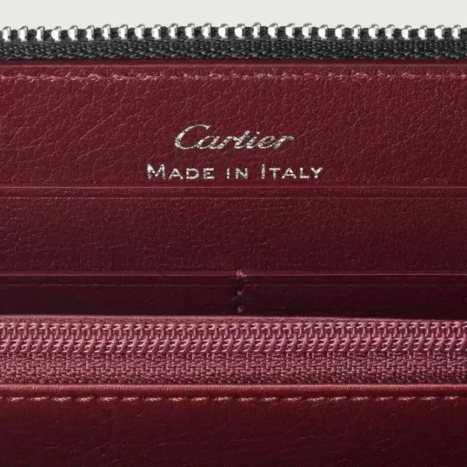 International tegnebog med lynlås, Must De Cartier – sort kalveskind, palladiumfinish – Cartier International tegnebog med lynlås, Must De Cartier – sort kalveskind, palladiumfinish – Cartier