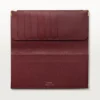 International tegnebog med udvidelsesfolder, Must De Cartier – burgunderfarvet kalveskind, guldfinish – Cartier International tegnebog med udvidelsesfolder, Must De Cartier – burgunderfarvet kalveskind, guldfinish – Cartier