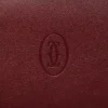 International tegnebog med udvidelsesfolder, Must De Cartier – burgunderfarvet kalveskind, guldfinish – Cartier International tegnebog med udvidelsesfolder, Must De Cartier – burgunderfarvet kalveskind, guldfinish – Cartier