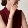 Juste Un Clou-armbånd, klassisk model Juste Un Clou-armbånd, klassisk model