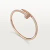 Juste Un Clou armbånd, klassisk model, diamanter Juste Un Clou armbånd, klassisk model, diamanter