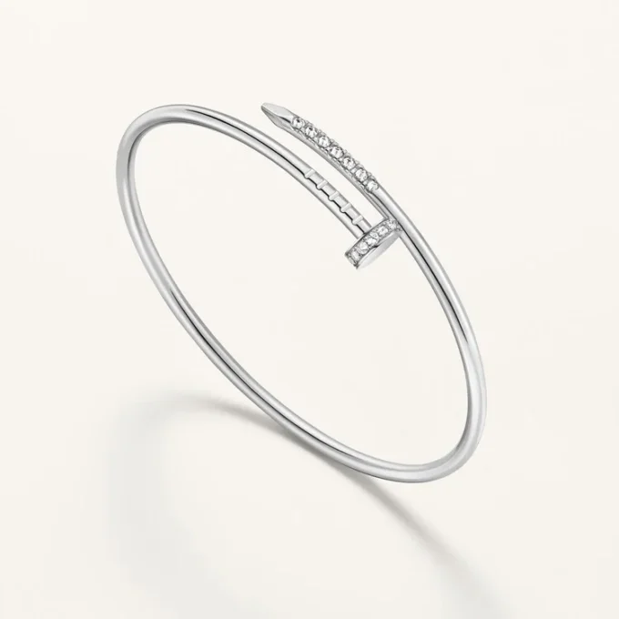Juste Un Clou-armbånd, lille model, bagudvendte diamanter Juste Un Clou-armbånd, lille model, bagudvendte diamanter