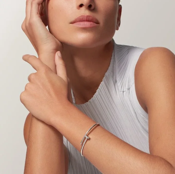 Juste Un Clou-armbånd, lille model, diamanter Juste Un Clou-armbånd, lille model, diamanter