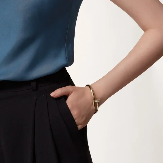Juste Un Clou-armbånd, stor model, diamanter Juste Un Clou-armbånd, stor model, diamanter