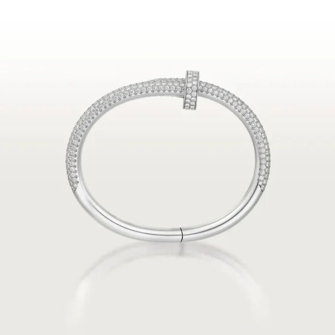 Juste Un Clou-armbånd, stor model, halvt pavé Juste Un Clou-armbånd, stor model, halvt pavé
