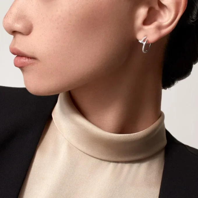 Juste Un Clou øreringe – hvidguld, diamanter – Cartier Juste Un Clou øreringe – hvidguld, diamanter – Cartier