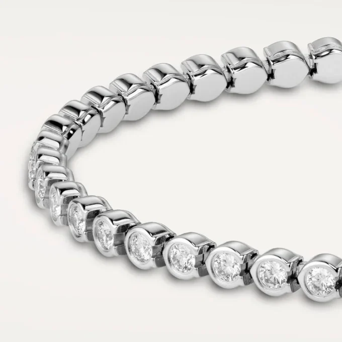 Lignes Essentielles armbånd, brillantslebne diamanter Lignes Essentielles armbånd, brillantslebne diamanter