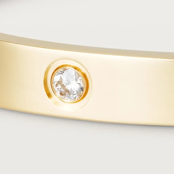 Love-armbånd, klassisk model, 4 diamanter Love-armbånd, klassisk model, 4 diamanter