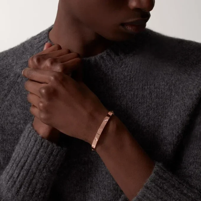 Love-armbånd, klassisk model, 4 diamanter Love-armbånd, klassisk model, 4 diamanter
