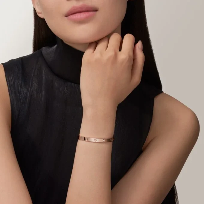 Love-armbånd, mellemstort model, 4 diamanter Love-armbånd, mellemstort model, 4 diamanter