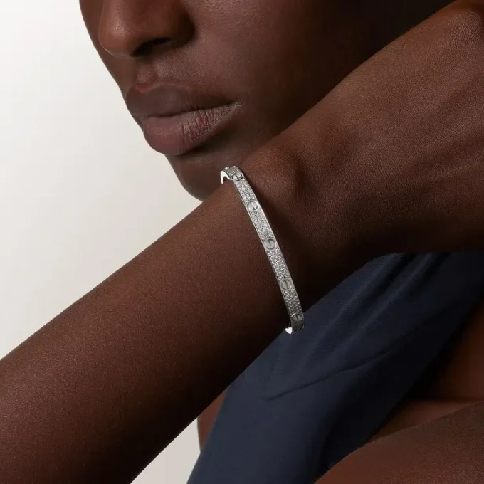 Love-armbånd, mellemstort model, pavé Love-armbånd, mellemstort model, pavé