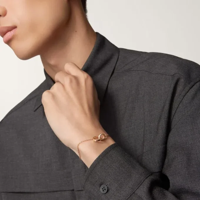Love-armbånd, på kæde, halvt pavé Love-armbånd, på kæde, halvt pavé