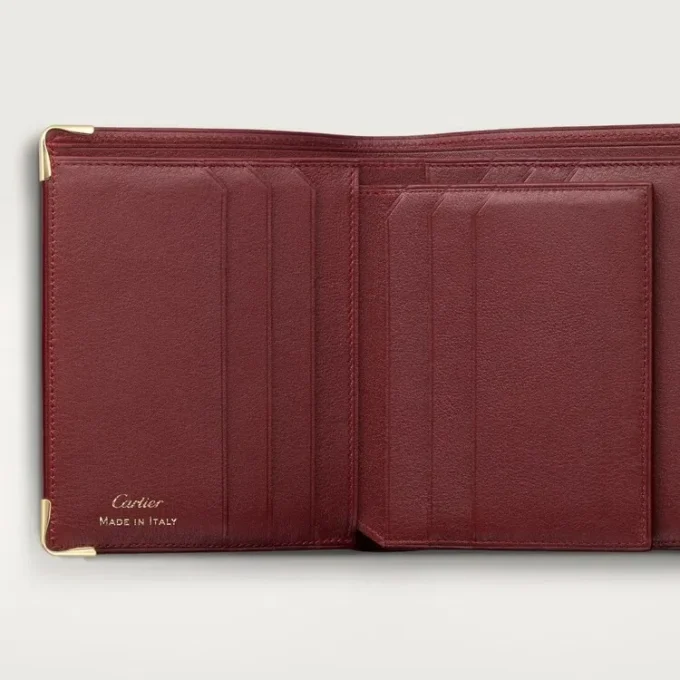 Multiple Wallet, Must De Cartier – Burgunderfarvet kalveskind, gylden finish – Cartier Multiple Wallet, Must De Cartier – Burgunderfarvet kalveskind, gylden finish – Cartier