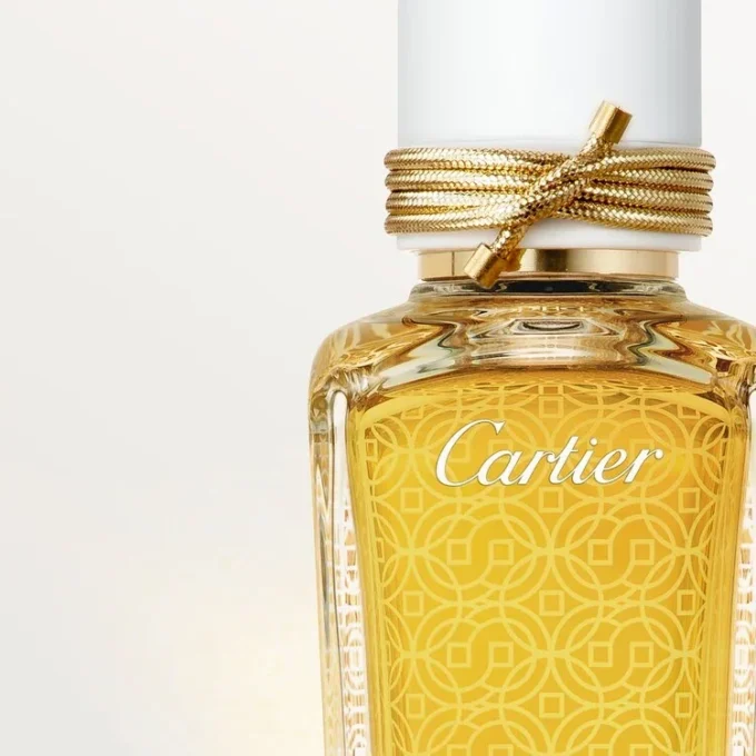 Oud & Oud-duft – Les Heures Voyageuses | Cartier Oud & Oud-duft – Les Heures Voyageuses | Cartier