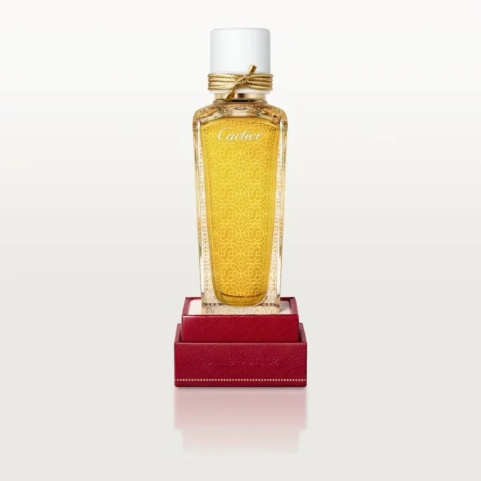 Oud & Pink Parfume – Les Heures Voyageuses | Cartier Oud & Pink Parfume – Les Heures Voyageuses | Cartier