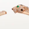 Panthere De Cartier armbånd, mellemstor model, halvt pavé Panthere De Cartier armbånd, mellemstor model, halvt pavé
