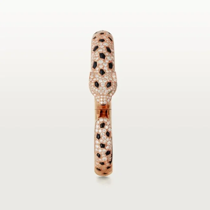 Panthere De Cartier armbånd, mellemstor model, halvt pavé Panthere De Cartier armbånd, mellemstor model, halvt pavé