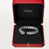 Panthere De Cartier armbånd, mellemstor model, halvt pavé Panthere De Cartier armbånd, mellemstor model, halvt pavé