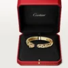 Panthere De Cartier armbånd, mellemstor model, halvt pavé Panthere De Cartier armbånd, mellemstor model, halvt pavé