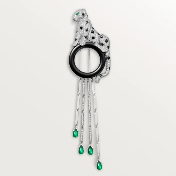 Panthere De Cartier-broche – hvidguld, smaragder, onyx, diamanter – Cartier Panthere De Cartier-broche – hvidguld, smaragder, onyx, diamanter – Cartier