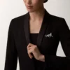 Panthere De Cartier-broche – hvidguld, smaragder, onyx, diamanter – Cartier Panthere De Cartier-broche – hvidguld, smaragder, onyx, diamanter – Cartier