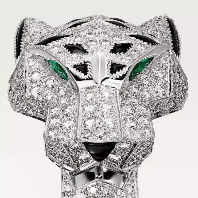 Panthere De Cartier-ring – hvidguld, diamanter, smaragder, onyx – Cartier Panthere De Cartier-ring – hvidguld, diamanter, smaragder, onyx – Cartier
