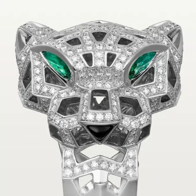 Panthere De Cartier-ring – hvidguld, onyx, smaragder, diamanter – Cartier Panthere De Cartier-ring – hvidguld, onyx, smaragder, diamanter – Cartier