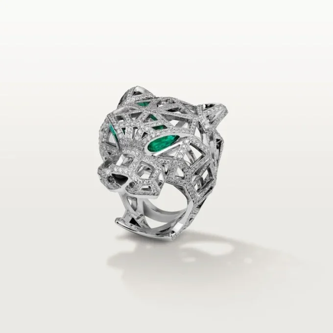 Panthere De Cartier-ring – hvidguld, smaragder, onyx, diamanter – Cartier Panthere De Cartier-ring – hvidguld, smaragder, onyx, diamanter – Cartier