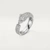Panthere De Cartier-ring – hvidguld, smaragder, onyx, diamanter – Cartier Panthere De Cartier-ring – hvidguld, smaragder, onyx, diamanter – Cartier