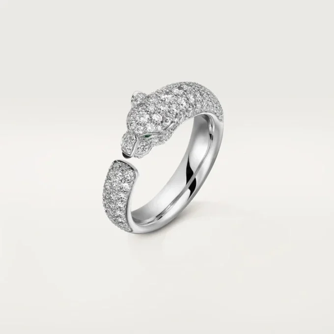 Panthere De Cartier-ring – hvidguld, smaragder, onyx, diamanter – Cartier Panthere De Cartier-ring – hvidguld, smaragder, onyx, diamanter – Cartier