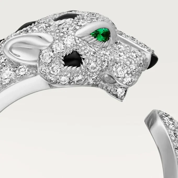 Panthere De Cartier-ring – hvidguld, smaragder, onyx, diamanter – Cartier Panthere De Cartier-ring – hvidguld, smaragder, onyx, diamanter – Cartier