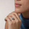 Panthere De Cartier-ring – hvidguld, tsavorit-granater, onyx – Cartier Panthere De Cartier-ring – hvidguld, tsavorit-granater, onyx – Cartier