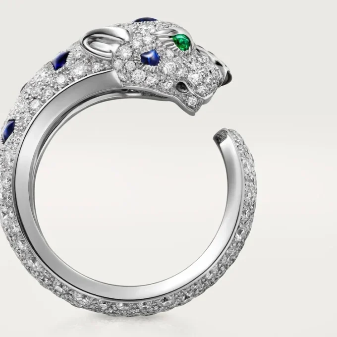 Panthere De Cartier-ring, mellemstor model, halvpavé Panthere De Cartier-ring, mellemstor model, halvpavé