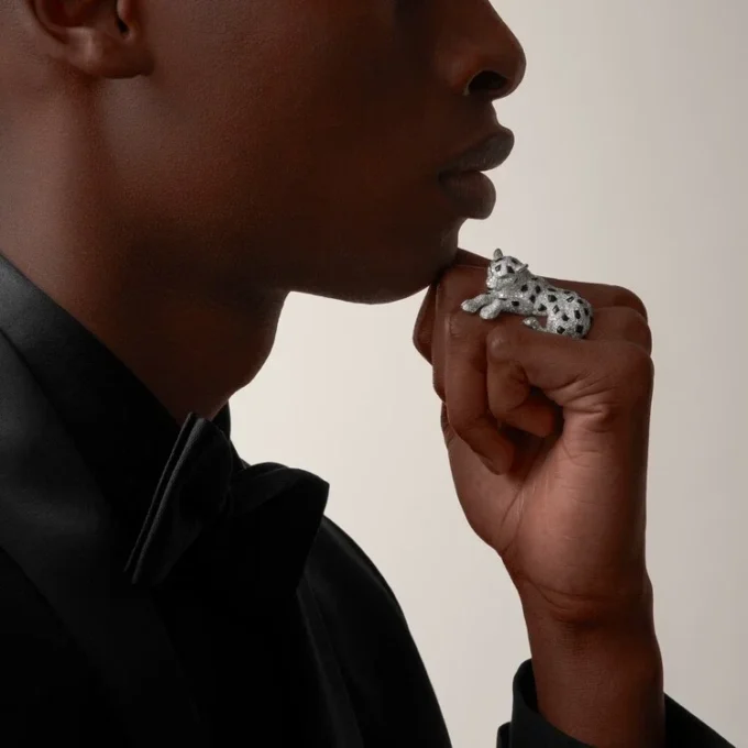 Panthere De Cartier-ring, pavé Panthere De Cartier-ring, pavé