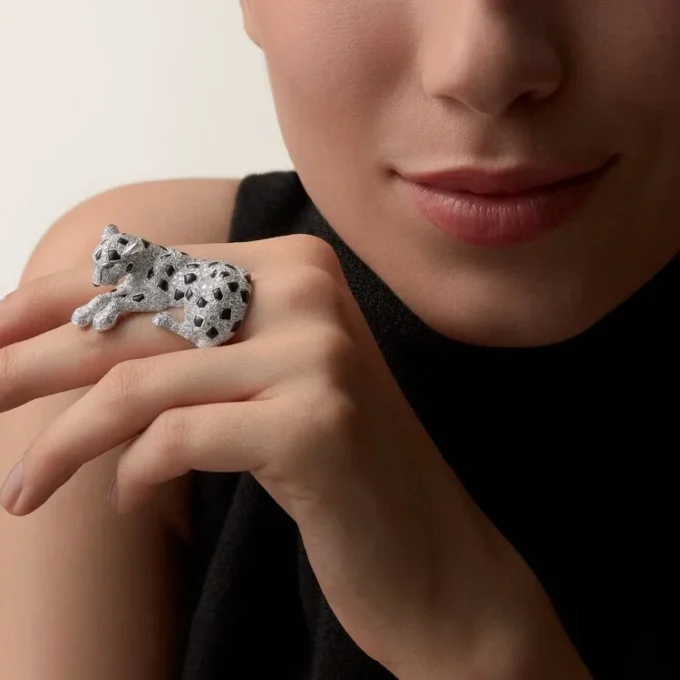 Panthere De Cartier-ring, pavé Panthere De Cartier-ring, pavé