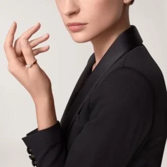 Panthere De Cartier-ring – rosaguld, onyx, smaragder, diamanter – Cartier Panthere De Cartier-ring – rosaguld, onyx, smaragder, diamanter – Cartier