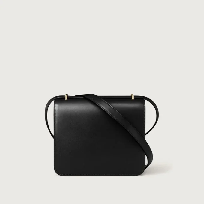 Skuldertaske, Mini, Double C De Cartier – Sort kalveskind, guld og sort emaljefinish – Cartier Skuldertaske, Mini, Double C De Cartier – Sort kalveskind, guld og sort emaljefinish – Cartier