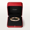 Trinity-armbånd i tricolor-guld, klassisk model | Cartier Us Trinity-armbånd i tricolor-guld, klassisk model | Cartier Us