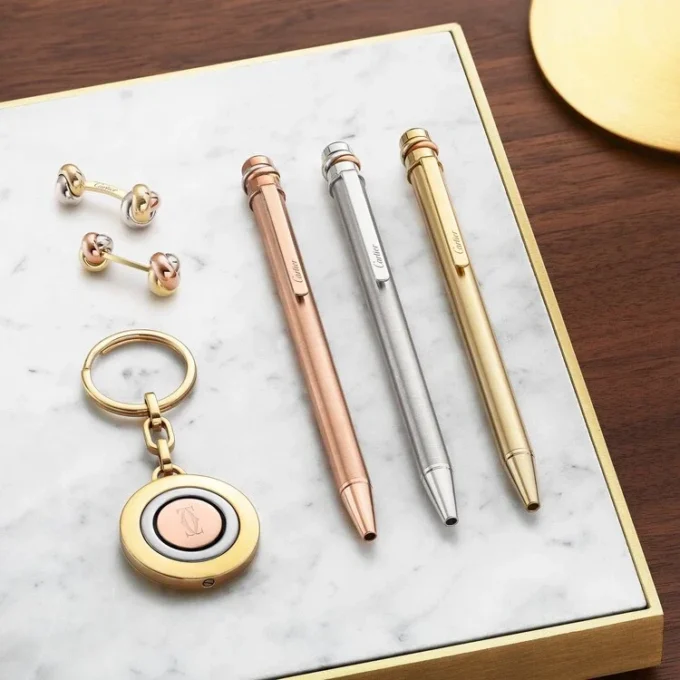 Trinity manchetknapper – gult, rosa og hvidt guld – Cartier Trinity manchetknapper – gult, rosa og hvidt guld – Cartier