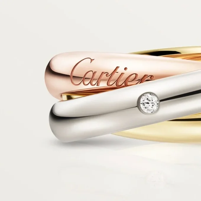 Trinity-ring, klassisk model, 5 diamanter Trinity-ring, klassisk model, 5 diamanter