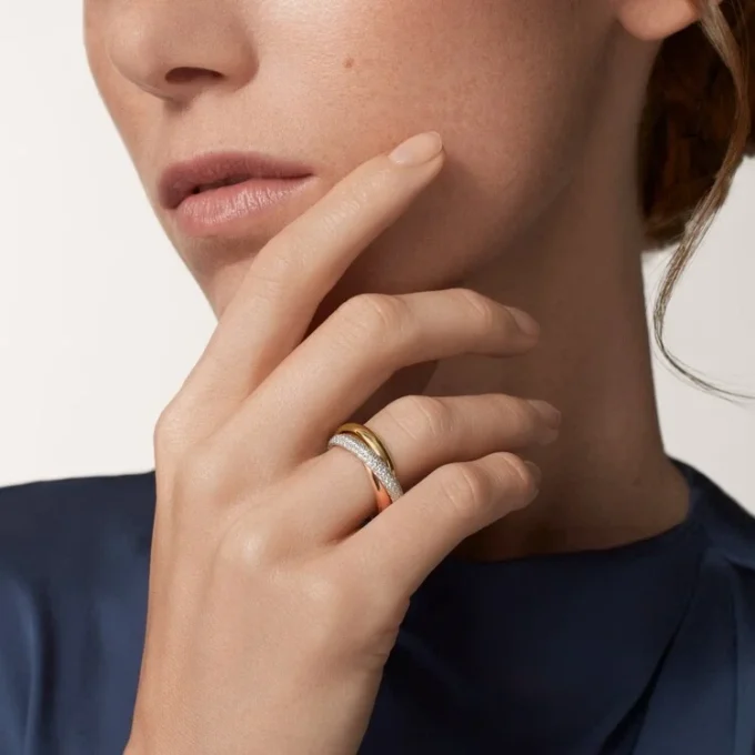 Trinity-ring, klassisk model, halvpavé Trinity-ring, klassisk model, halvpavé