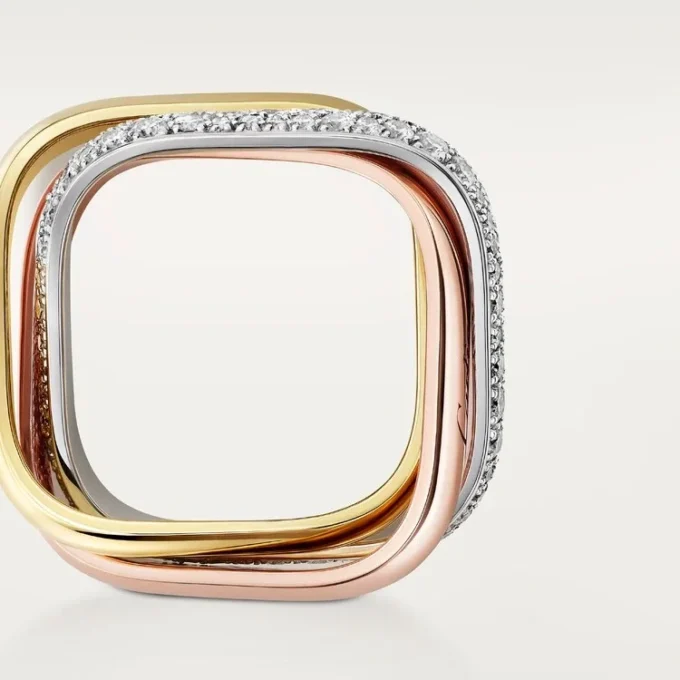 Trinity-ring, pudeformet, mellemstor model, halvpavé Trinity-ring, pudeformet, mellemstor model, halvpavé